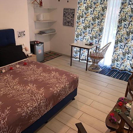 A Tomo Mai Homestay, Close To Airport, Private Bathroom Free Parking And Wifi With High Connection And Breakfast Optional فا المظهر الخارجي الصورة