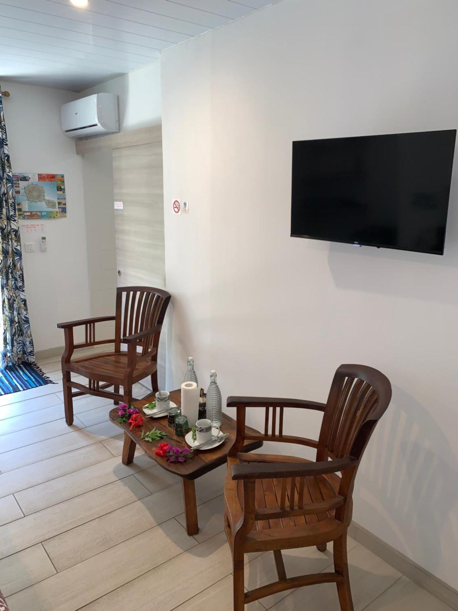 A Tomo Mai Homestay, Close To Airport, Private Bathroom Free Parking And Wifi With High Connection And Breakfast Optional فا المظهر الخارجي الصورة